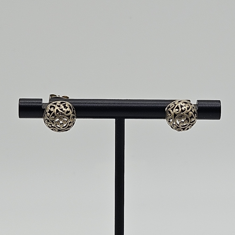 silver tone filigree dome stud earrings